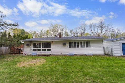 42 Sugarloaf Lane Bangor ME 04401
