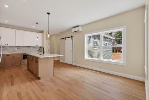 29 Forest Glenn Lane Topsham ME 04086