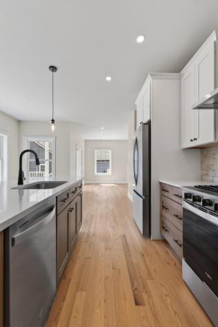29 Forest Glenn Lane Topsham ME 04086