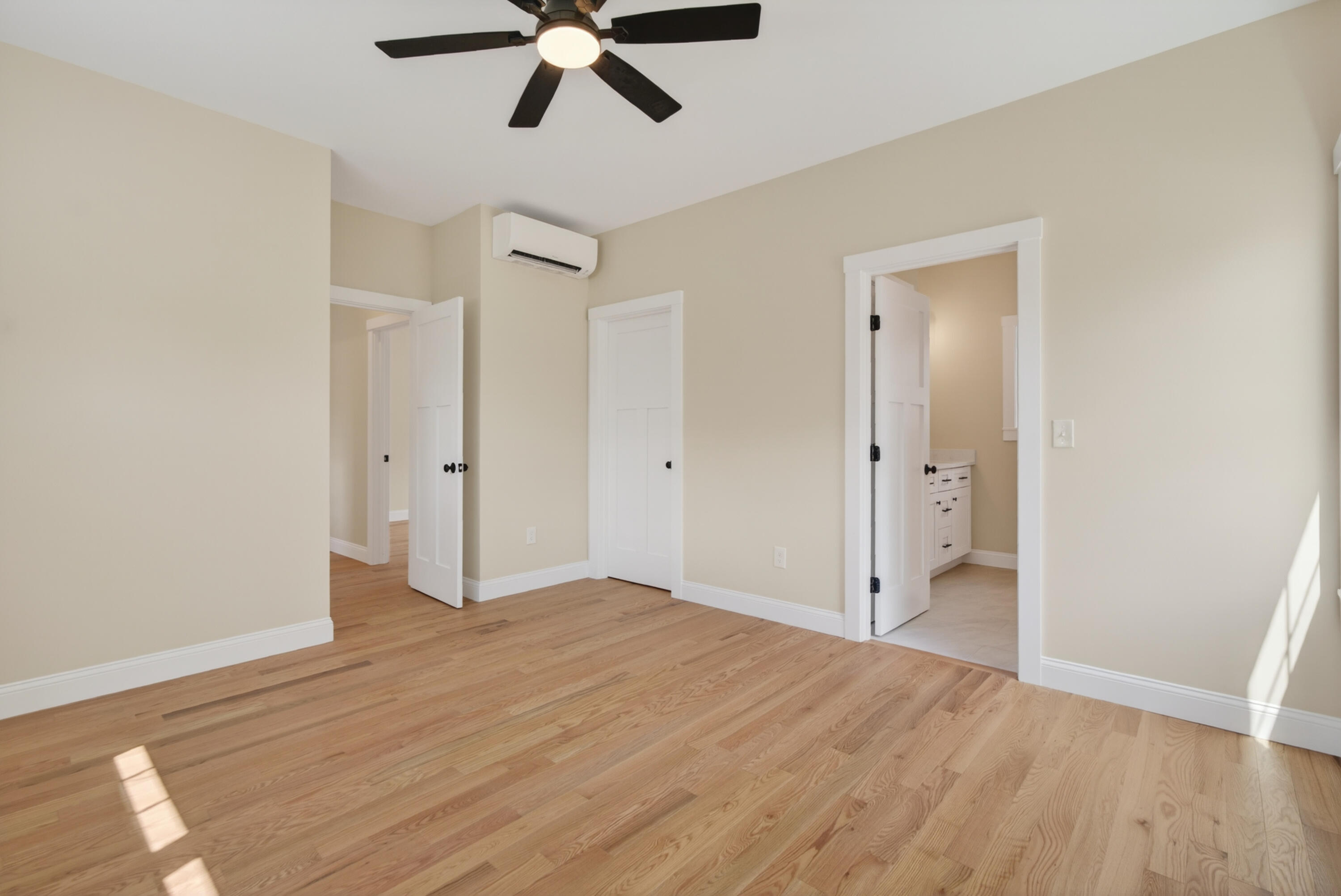 29 Forest Glenn Lane Topsham ME 04086