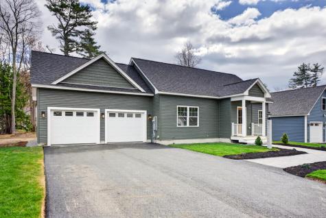 29 Forest Glenn Lane Topsham ME 04086