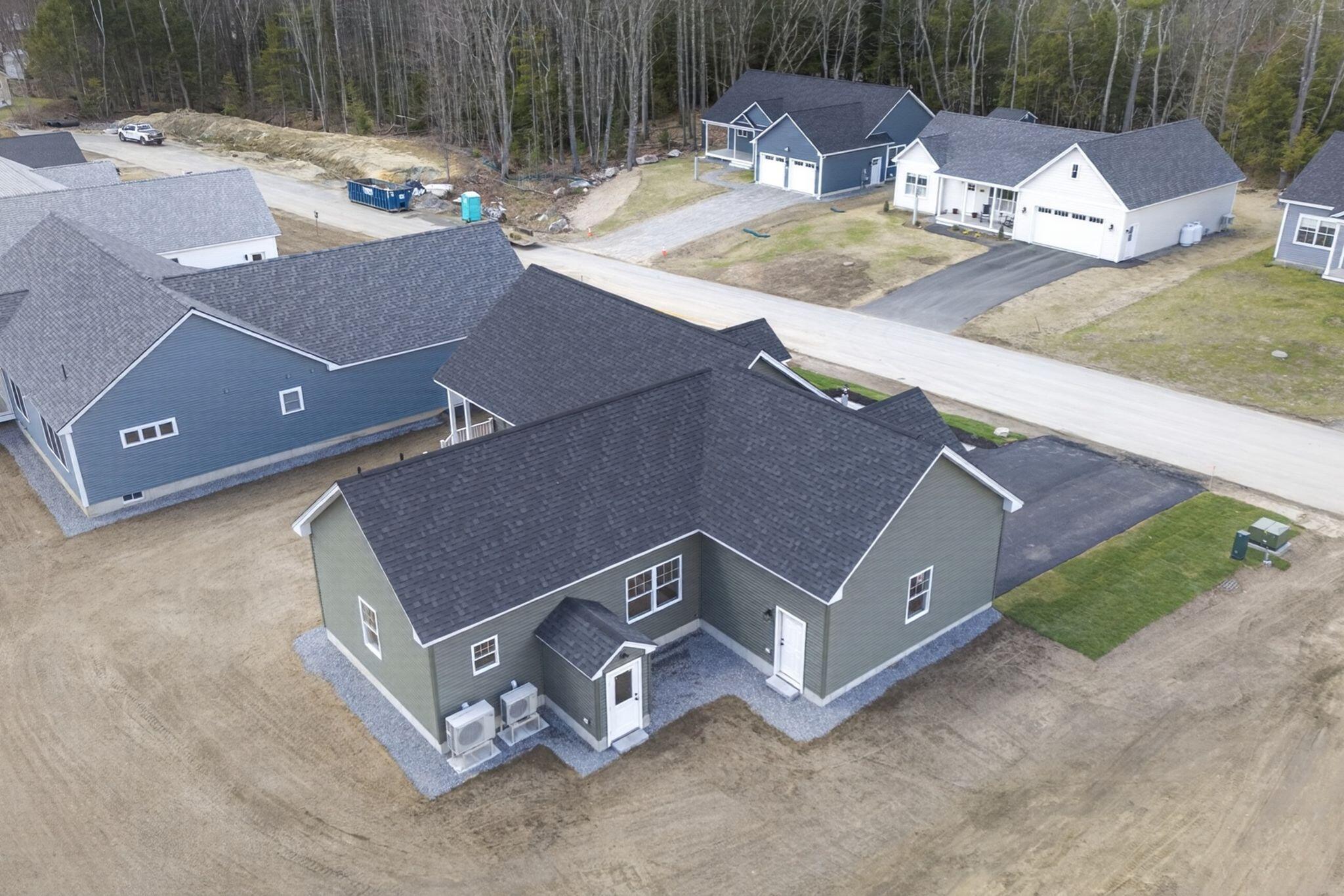 29 Forest Glenn Lane Topsham ME 04086