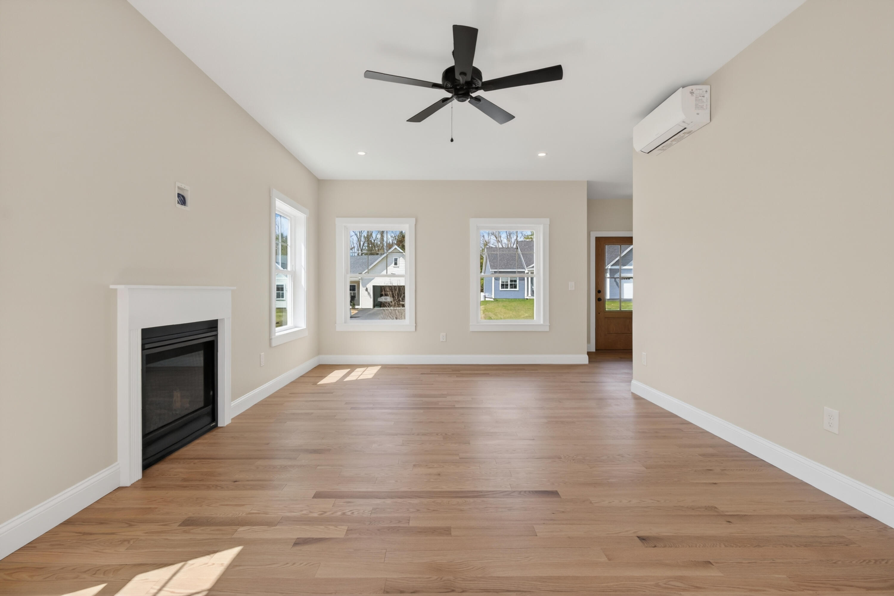 29 Forest Glenn Lane Topsham ME 04086