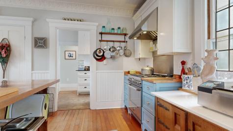 47 High Road Cornish ME 04020