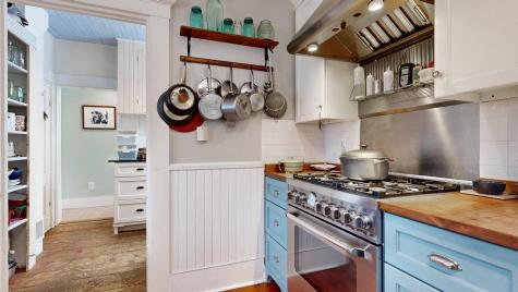 47 High Road Cornish ME 04020