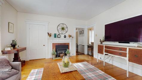 47 High Road Cornish ME 04020