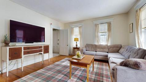 47 High Road Cornish ME 04020