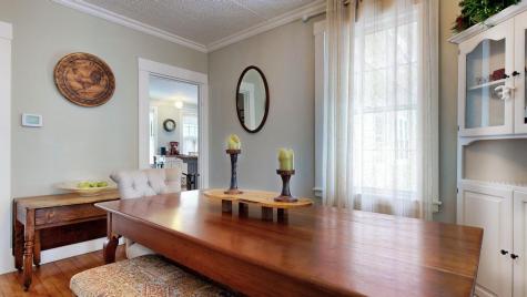 47 High Road Cornish ME 04020