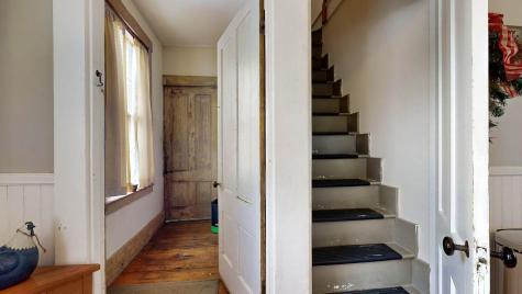 47 High Road Cornish ME 04020