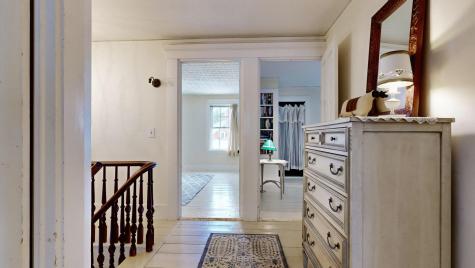 47 High Road Cornish ME 04020