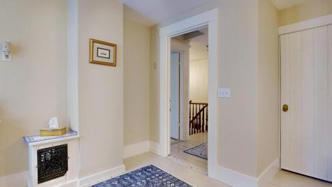 47 High Road Cornish ME 04020