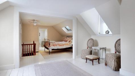 47 High Road Cornish ME 04020