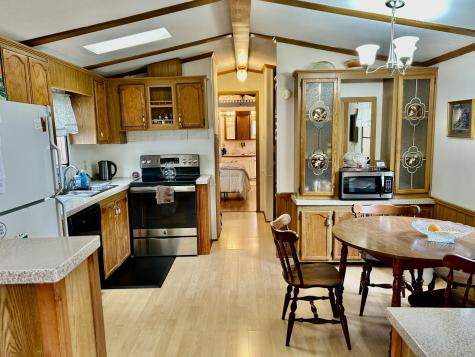 40 Tufton Street Brunswick ME 04011