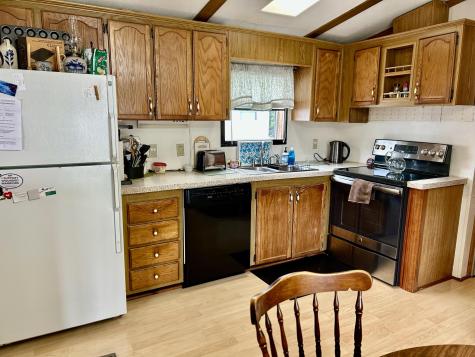 40 Tufton Street Brunswick ME 04011