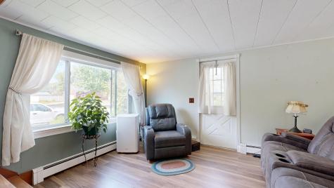 45 Hazelhurst Street Auburn ME 04210