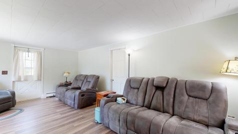 45 Hazelhurst Street Auburn ME 04210