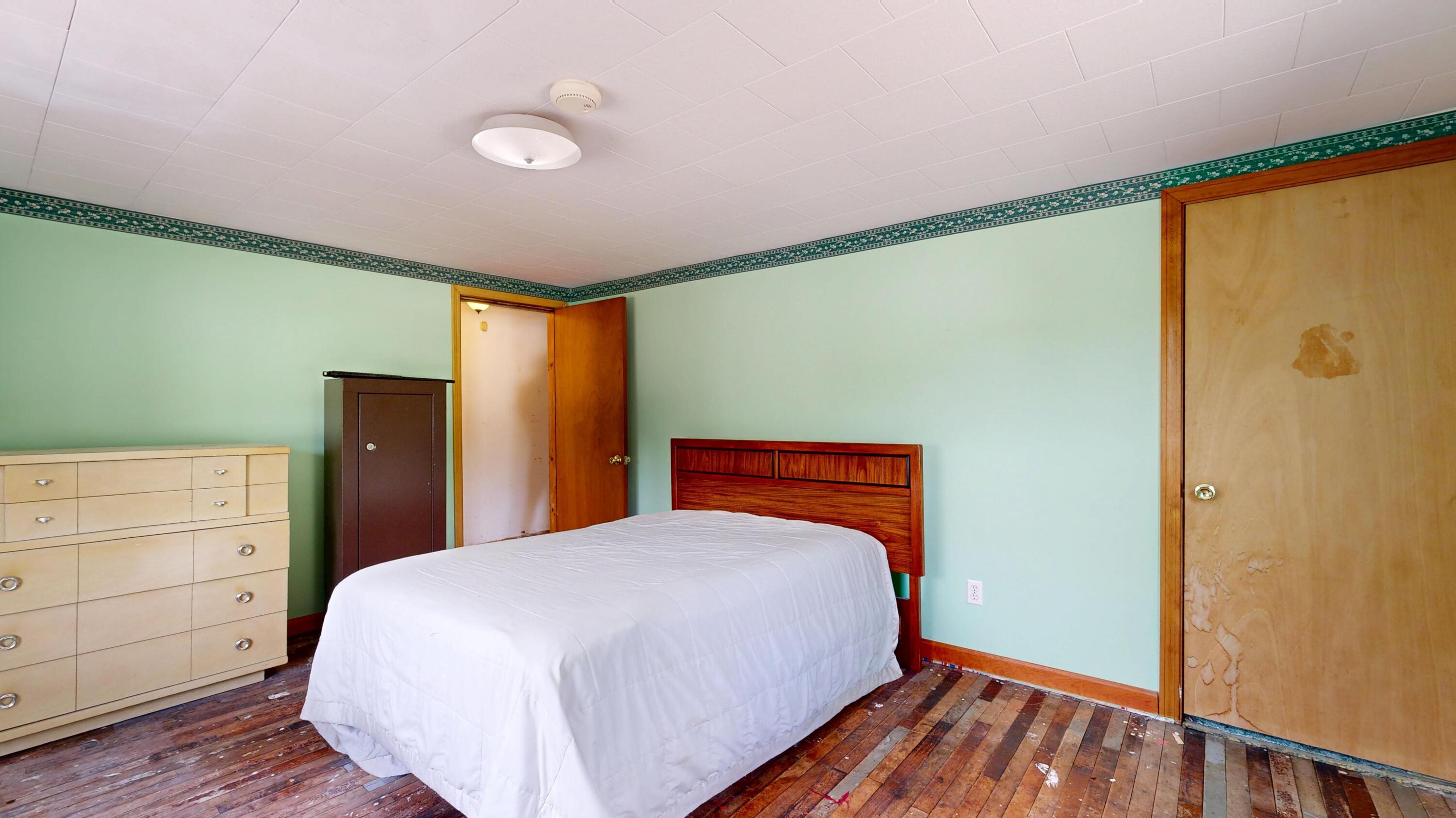 45 Hazelhurst Street Auburn ME 04210