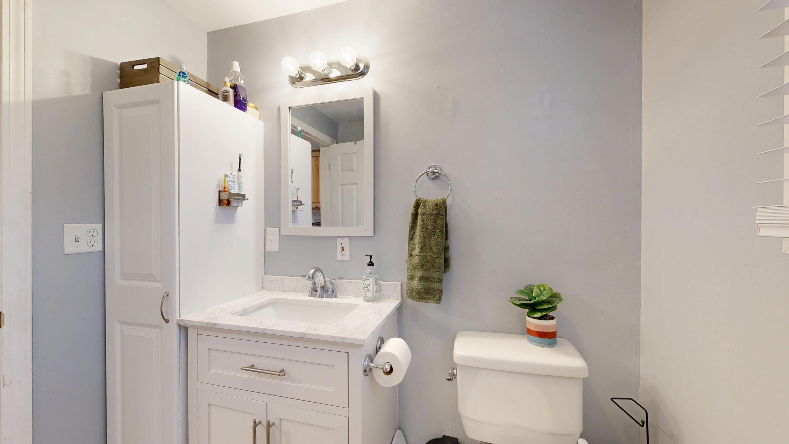 6 Cecile Avenue Augusta ME 04330