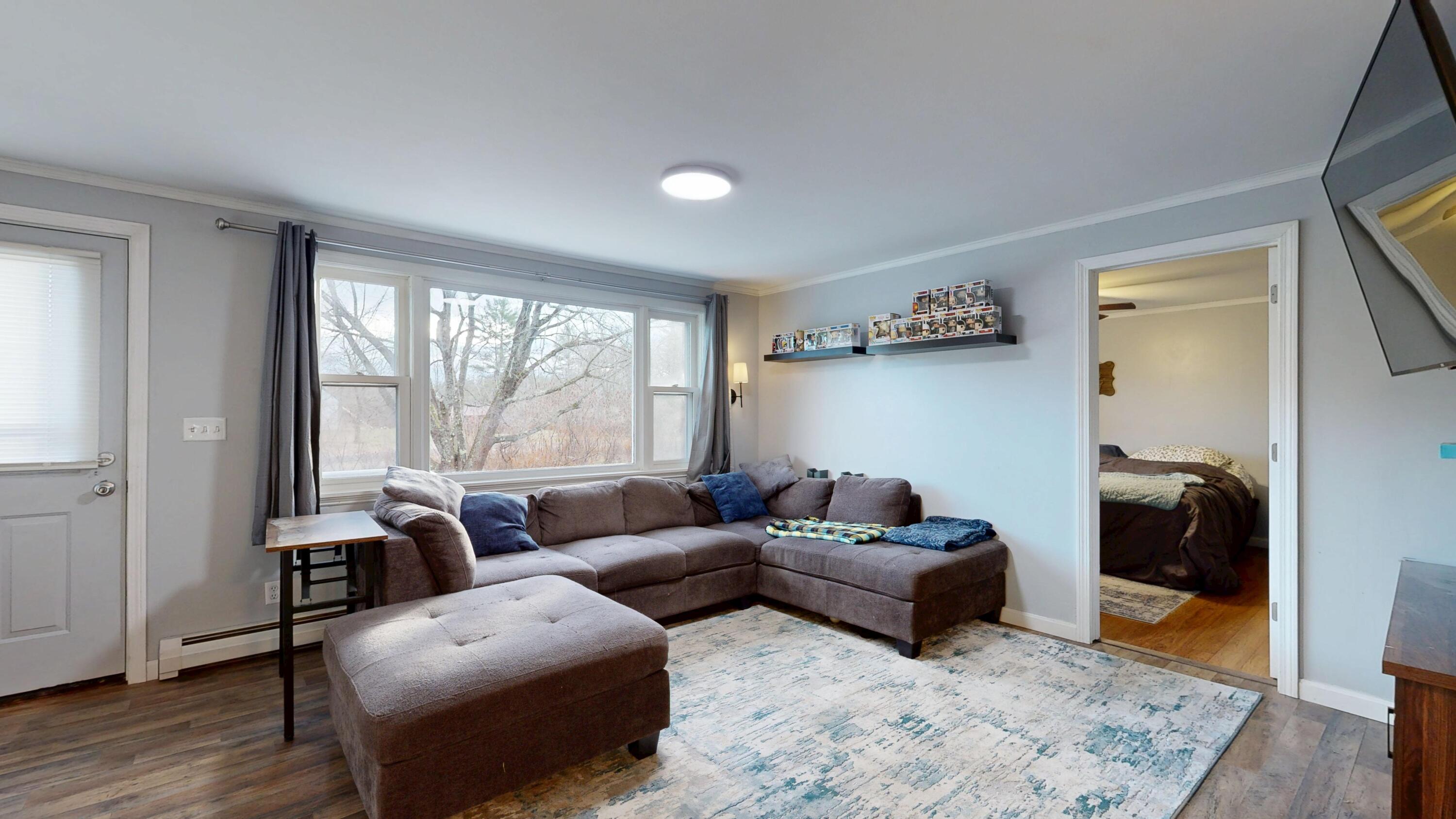 6 Cecile Avenue Augusta ME 04330