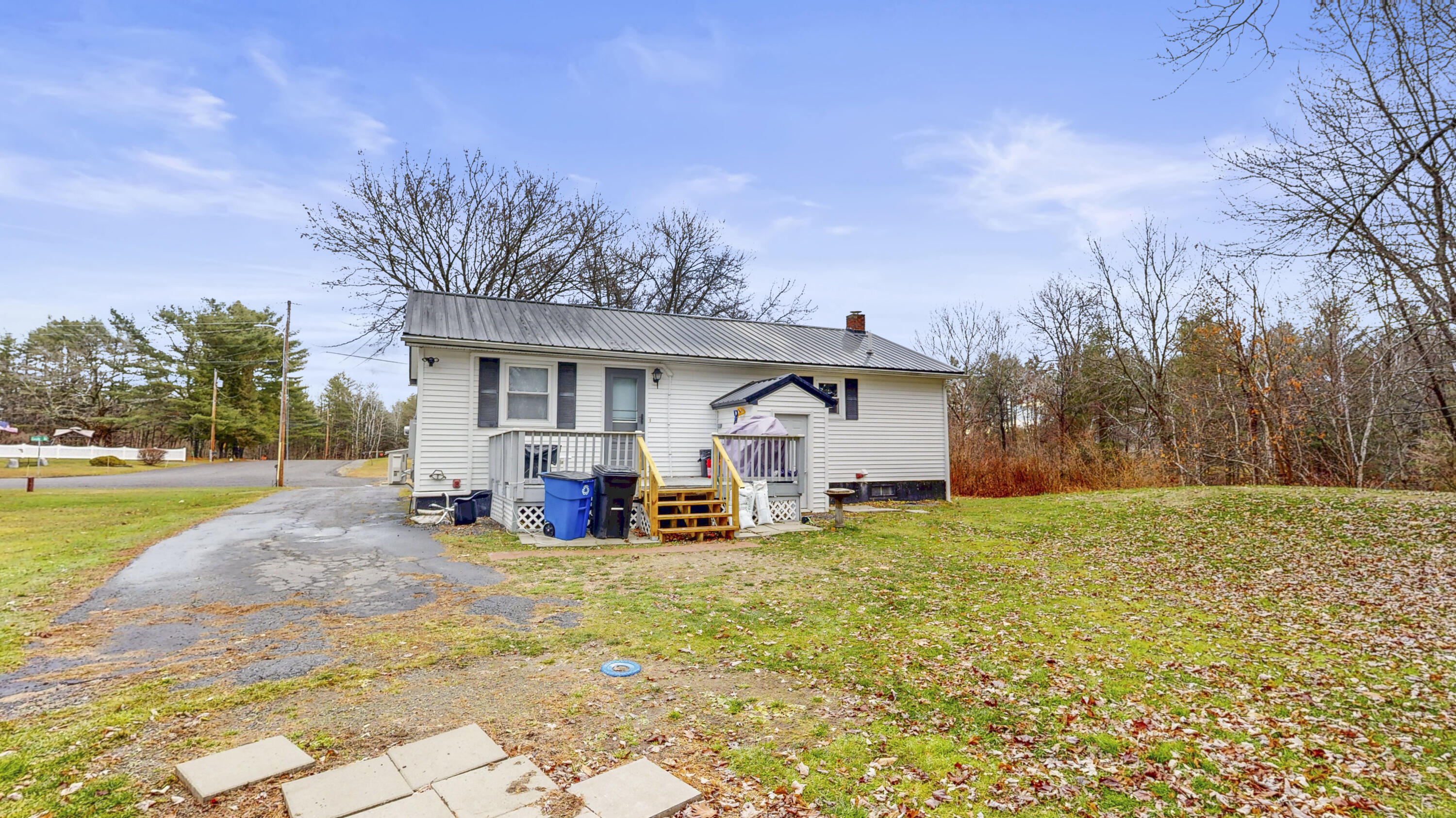 6 Cecile Avenue Augusta ME 04330