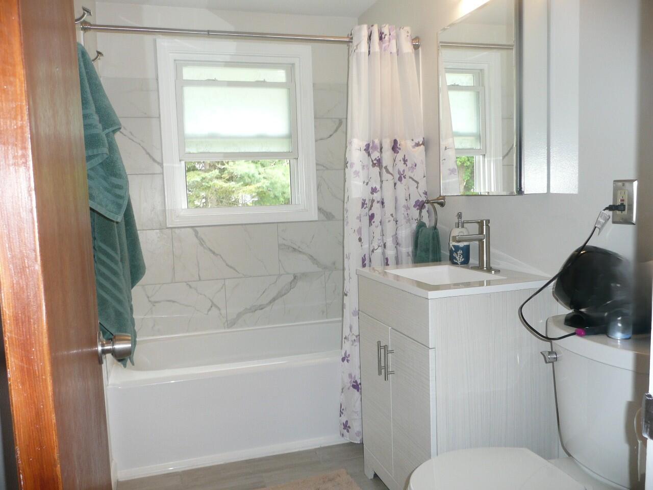 22 Daytona Street South Portland ME 04106