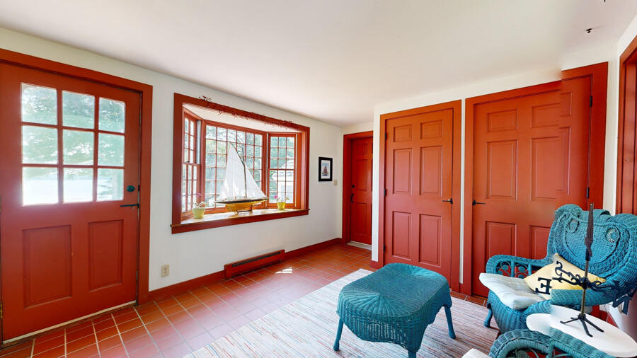 654 Pleasant Point Road Cushing ME 04563