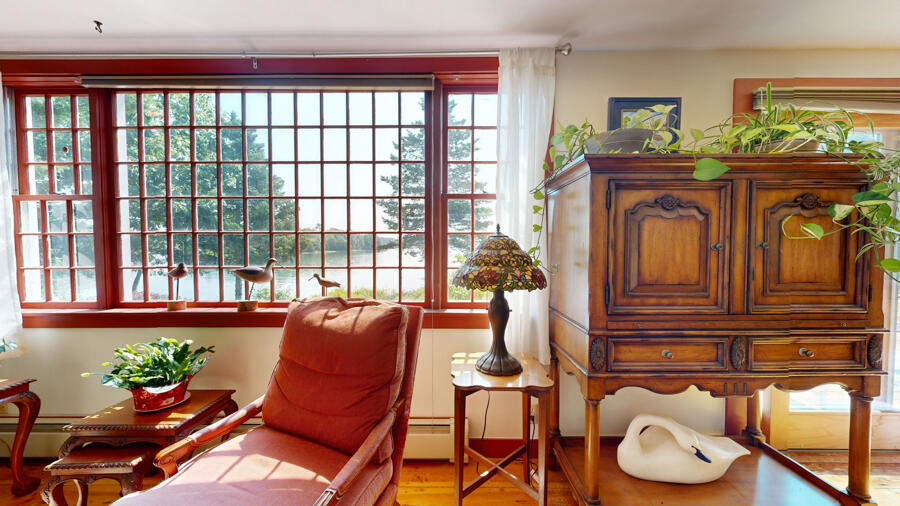 654 Pleasant Point Road Cushing ME 04563