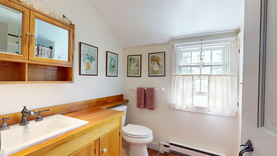 654 Pleasant Point Road Cushing ME 04563