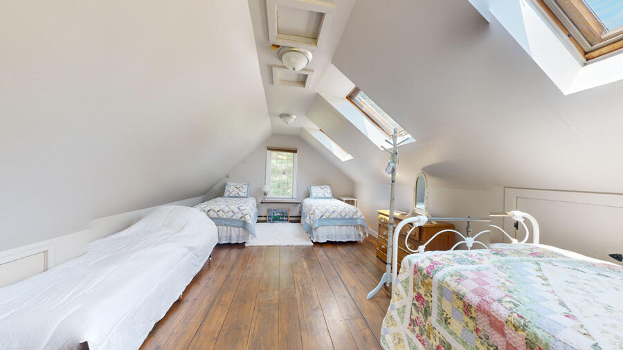 654 Pleasant Point Road Cushing ME 04563