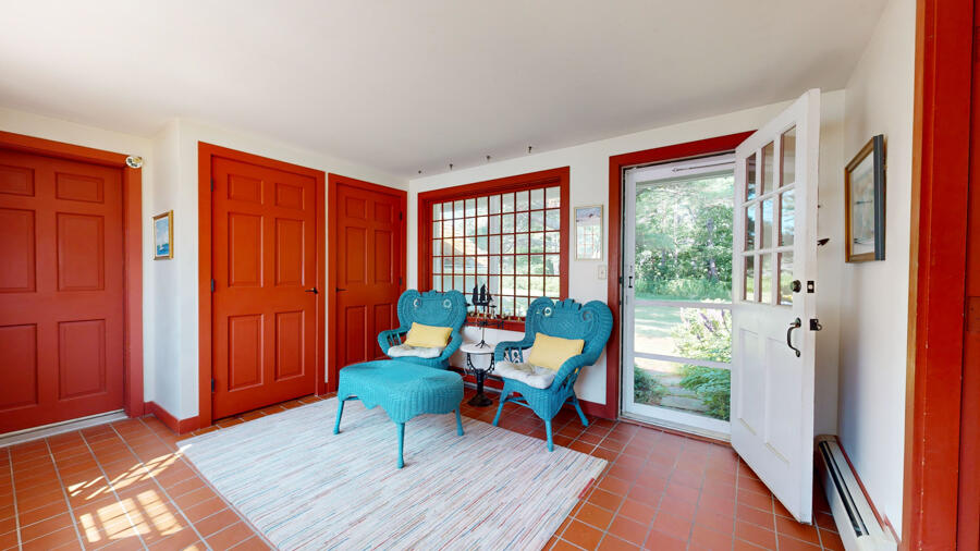 654 Pleasant Point Road Cushing ME 04563