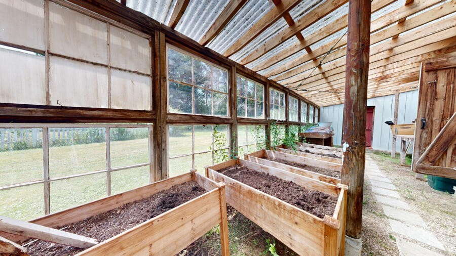 654 Pleasant Point Road Cushing ME 04563