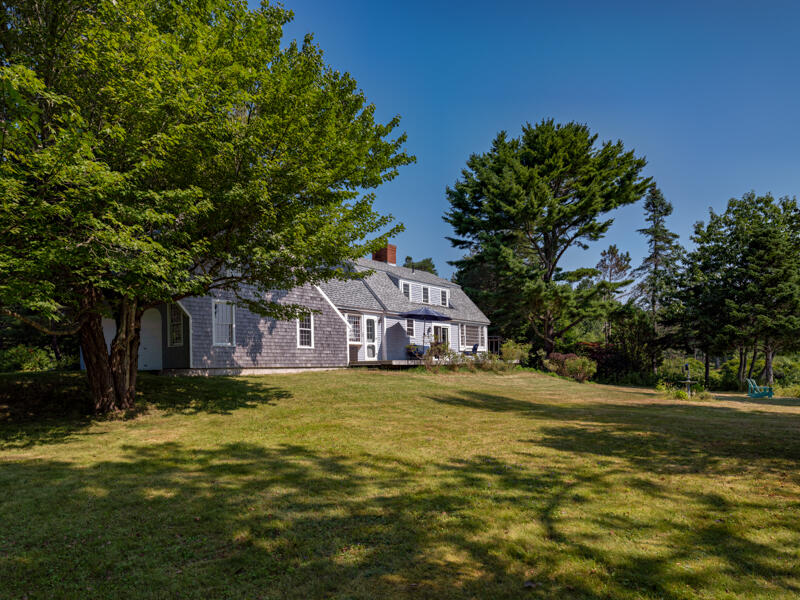 654 Pleasant Point Road Cushing ME 04563