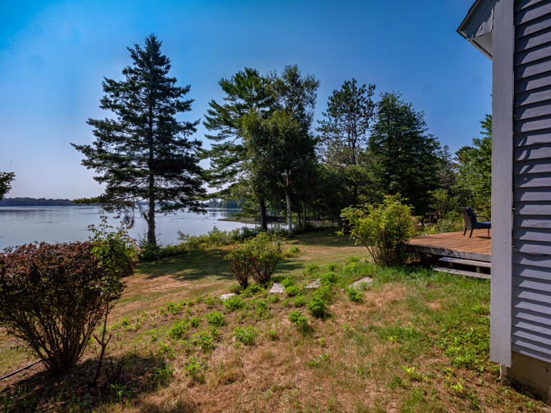 654 Pleasant Point Road Cushing ME 04563