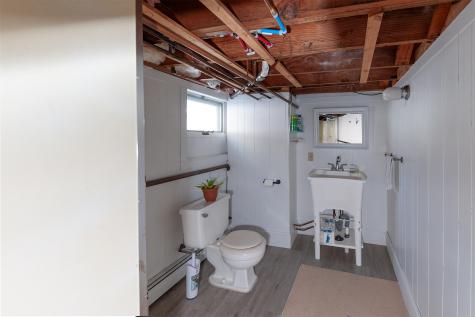 47 Long Sands Road York ME 03909