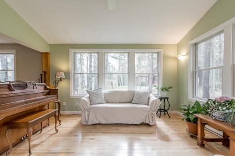 58 Tenney Street Yarmouth ME 04096