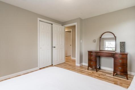 58 Tenney Street Yarmouth ME 04096