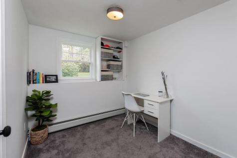 66 Raydon Road Extension York ME 03909