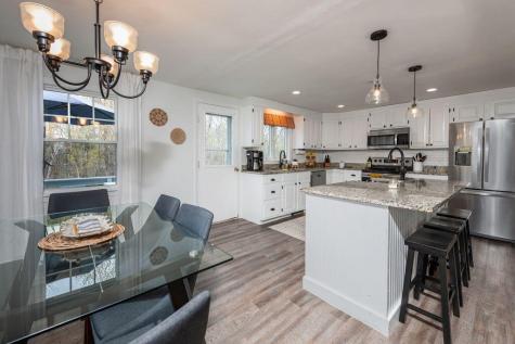 66 Raydon Road Extension York ME 03909