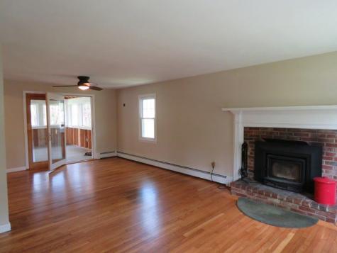 180 Port Road Wells ME 04090