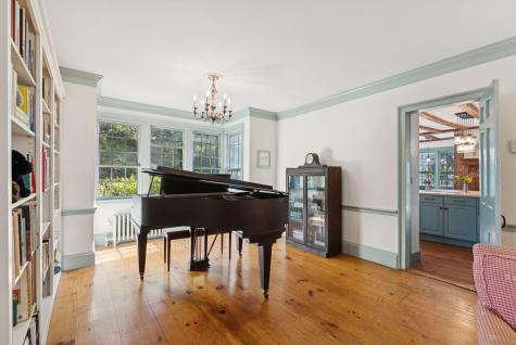 1346 Westbrook Street Portland ME 04102