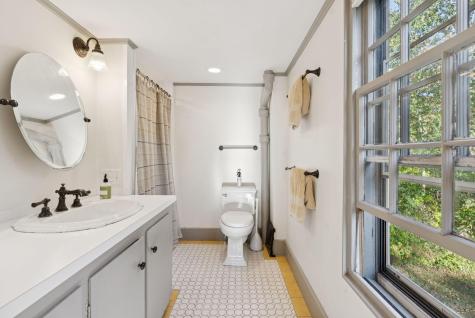 1346 Westbrook Street Portland ME 04102