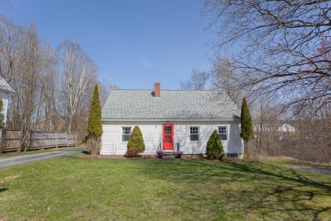 128 Lake Avenue Farmington ME 04938