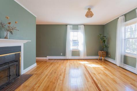 128 Lake Avenue Farmington ME 04938