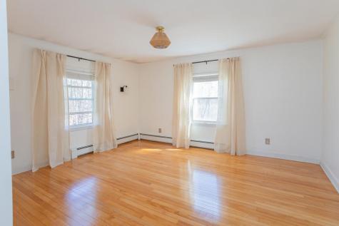 128 Lake Avenue Farmington ME 04938