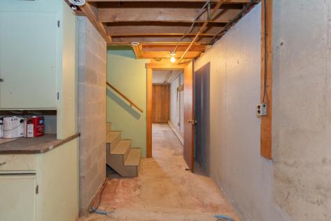 128 Lake Avenue Farmington ME 04938