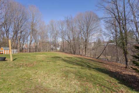 128 Lake Avenue Farmington ME 04938