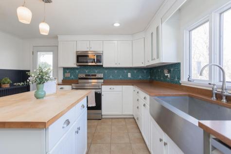 128 Lake Avenue Farmington ME 04938