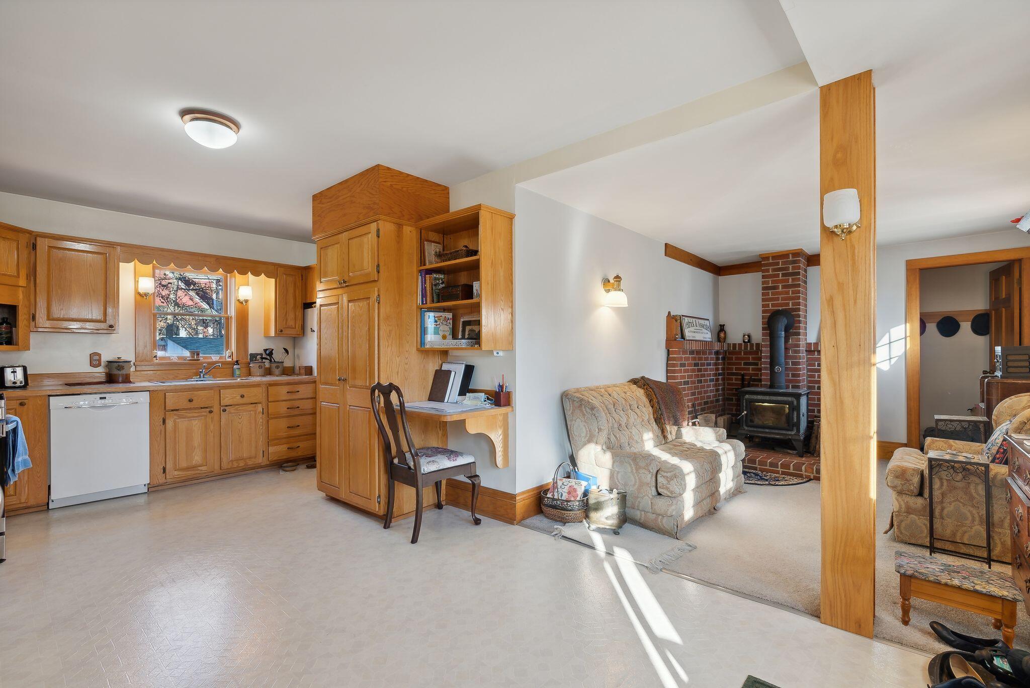 43 Mountain View Jay ME 04239