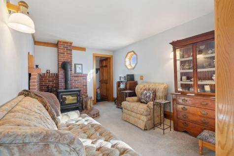 43 Mountain View Jay ME 04239