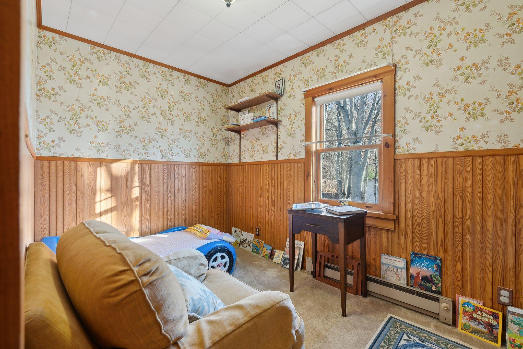 43 Mountain View Jay ME 04239